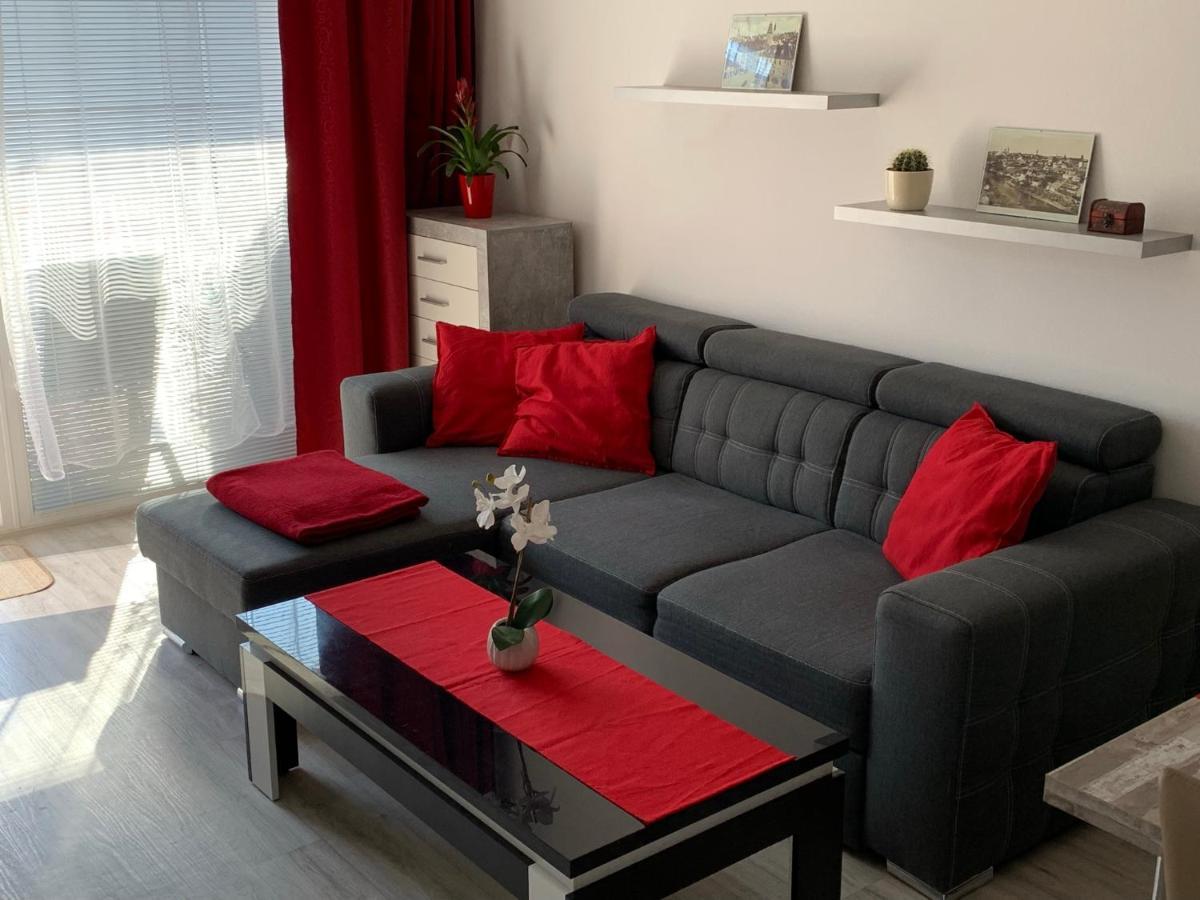 Kelleruv Mlyn - Apartman S Vlastni Garazi, Znojmo Centrum Exterior foto